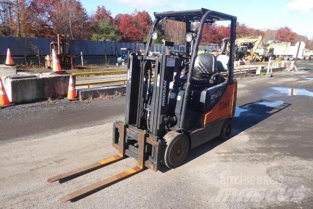 Doosan GC25P-5 フォークリフト - その他