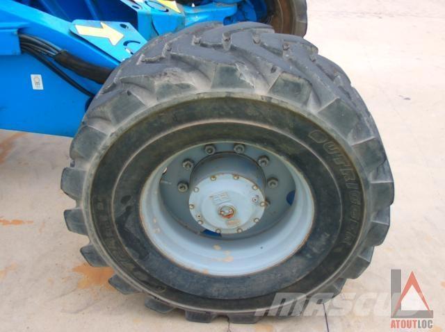 Genie Z-135/70 ブームリフト　屈伸型