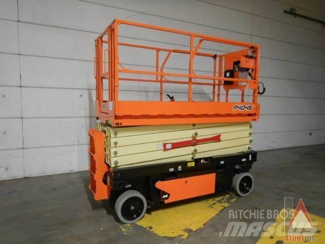 JLG R4045 ブームリフト　屈伸型