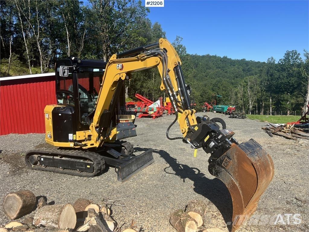 CAT 302.7 CR ミニ油圧ショベル 7t以下（ミニユンボ・ミニディガー）
