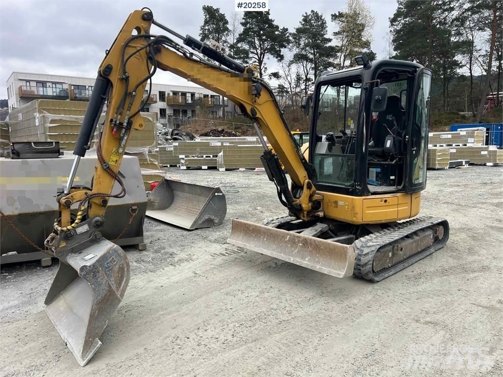 CAT 303.5ECR 大型油圧ショベル12t以上（パワーショベル・ユンボ）