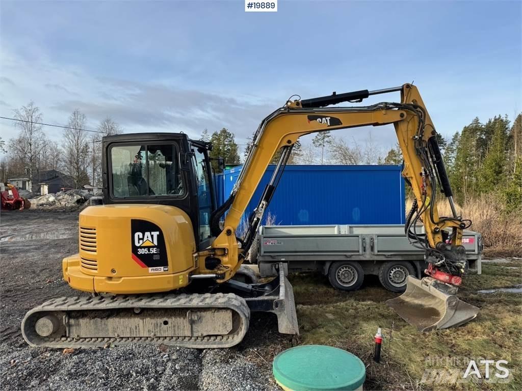 CAT 305.5E2 大型油圧ショベル12t以上（パワーショベル・ユンボ）