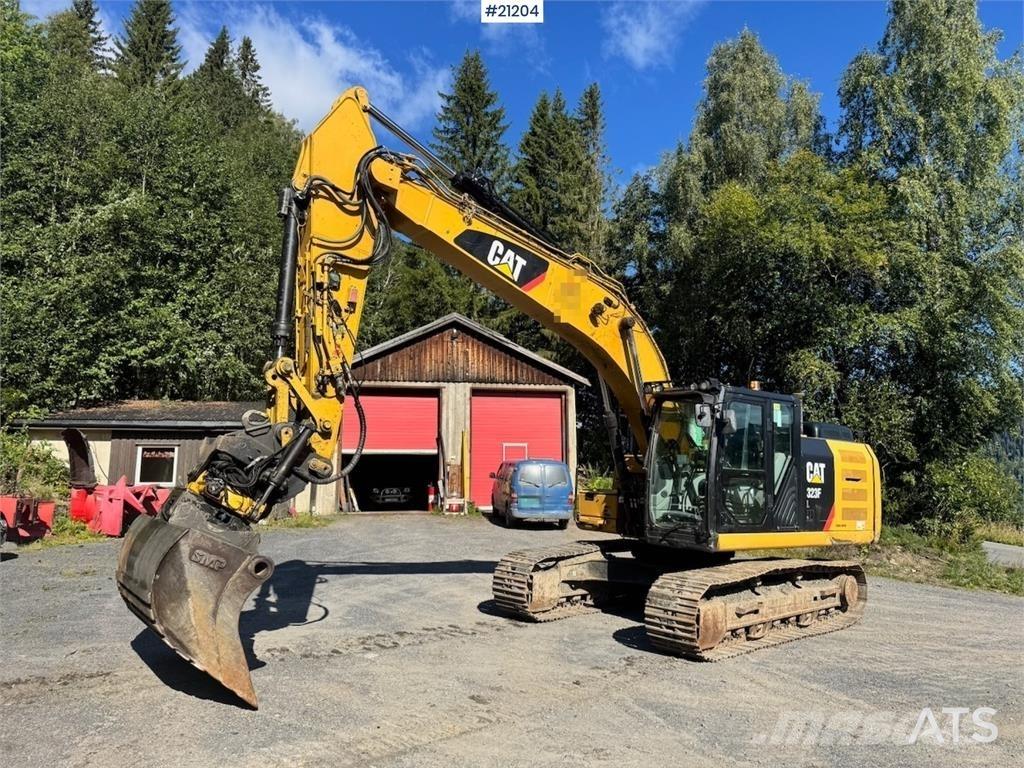 CAT 323FL 大型油圧ショベル12t以上（パワーショベル・ユンボ）