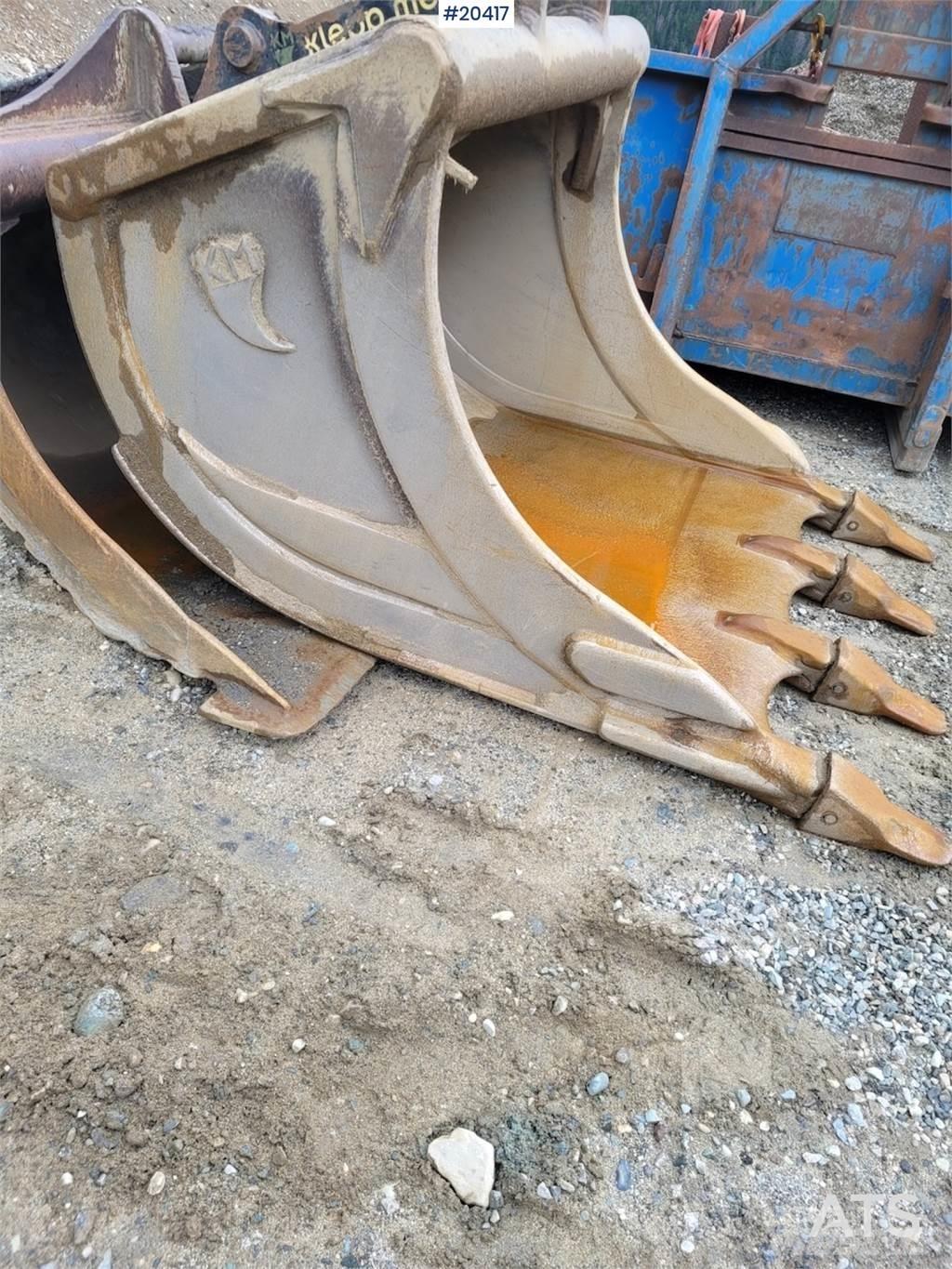 CAT 330F 大型油圧ショベル12t以上（パワーショベル・ユンボ）