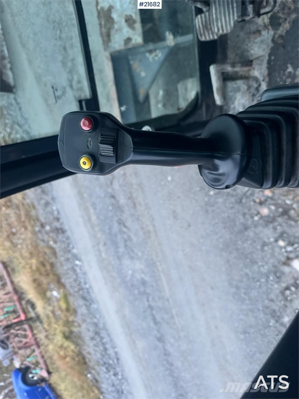 Euromach ES57 大型油圧ショベル12t以上（パワーショベル・ユンボ）