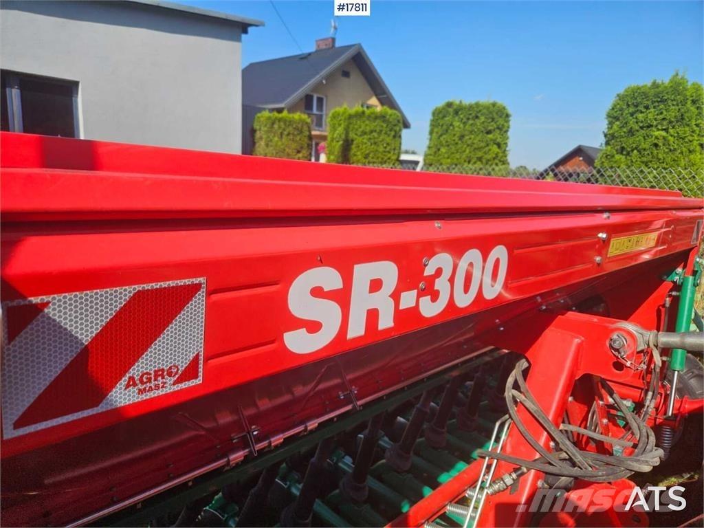 Agromasz SR 300 ドリル