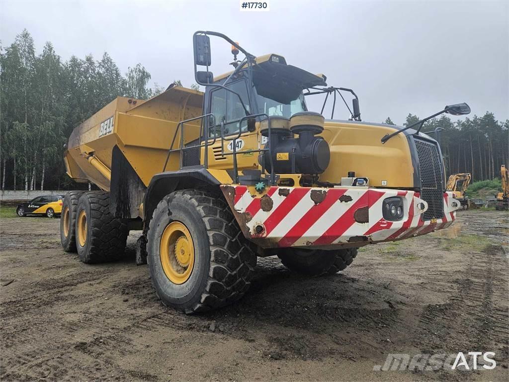 Bell B50D アーティキュレート式ダンプトラック
