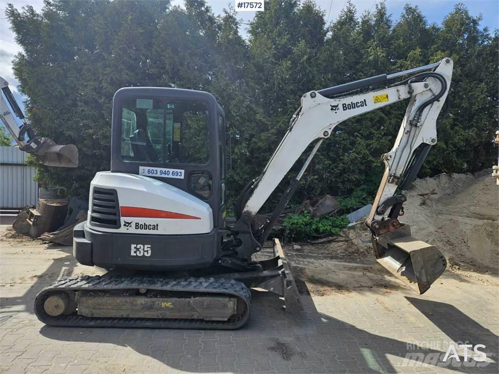 Bobcat E35 ミニ油圧ショベル 7t以下（ミニユンボ・ミニディガー）