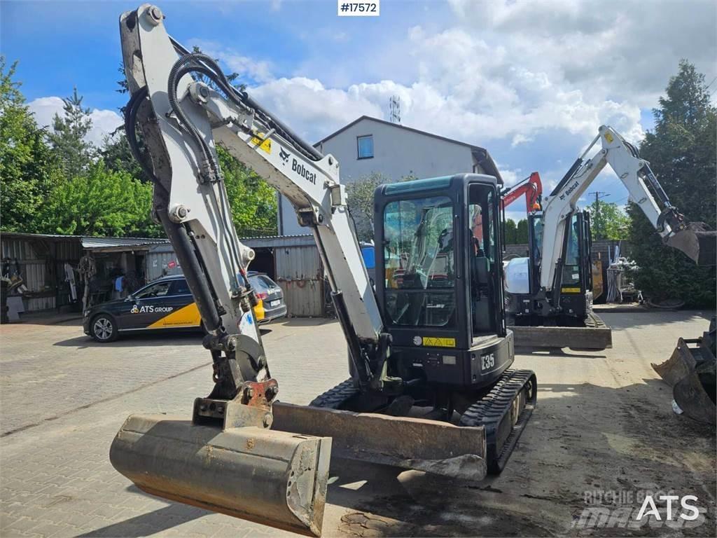 Bobcat E35 ミニ油圧ショベル 7t以下（ミニユンボ・ミニディガー）