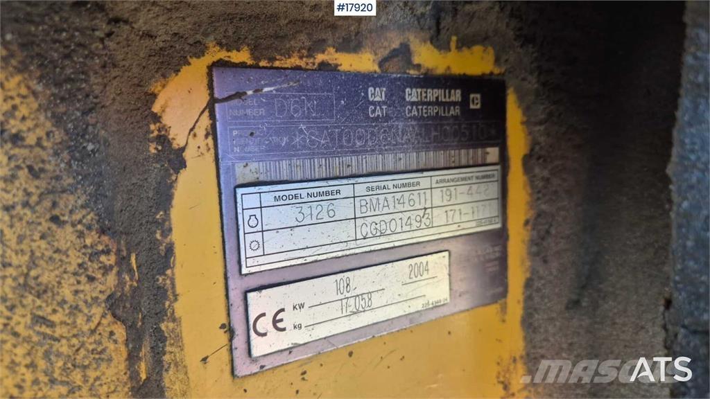 CAT D6D XL ブルドーザー