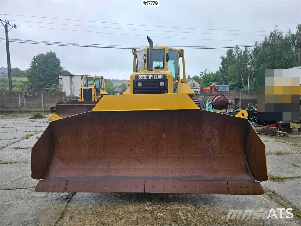 CAT D6NC ブルドーザー