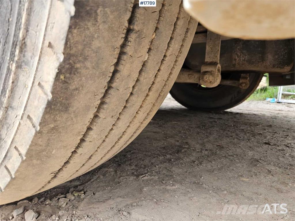 DAF CF 85.410 中古トラクターヘッド | トレーラーヘッド