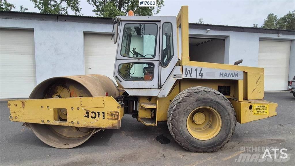 Hamm 4011D 振動ローラ