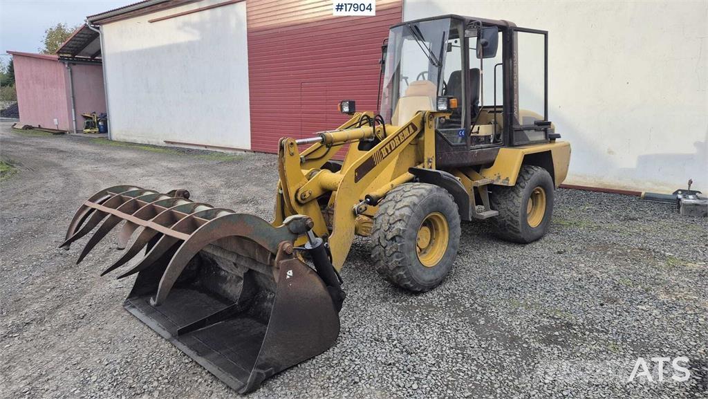 Hydrema WL 480 ホイールローダー・タイヤショベル