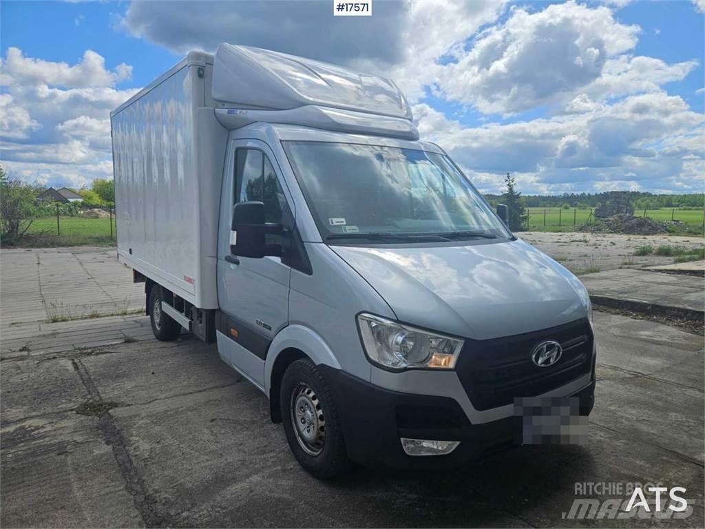 Hyundai H350 パネルバン