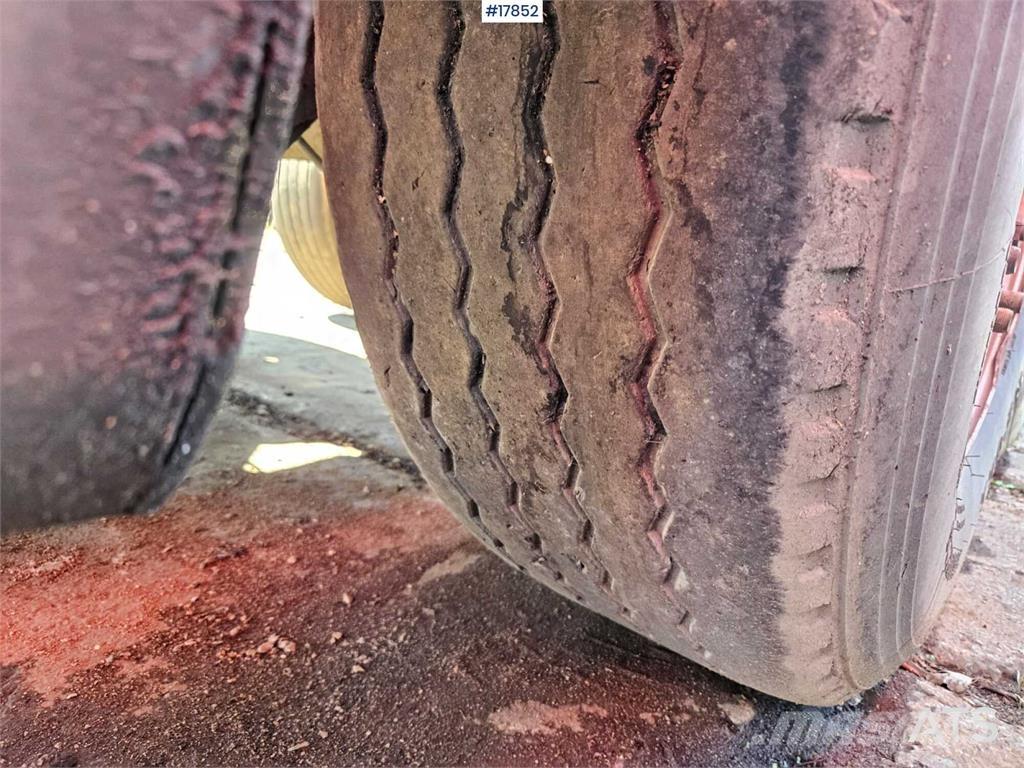 Invepe SR 8 ダンプセミトレーラー