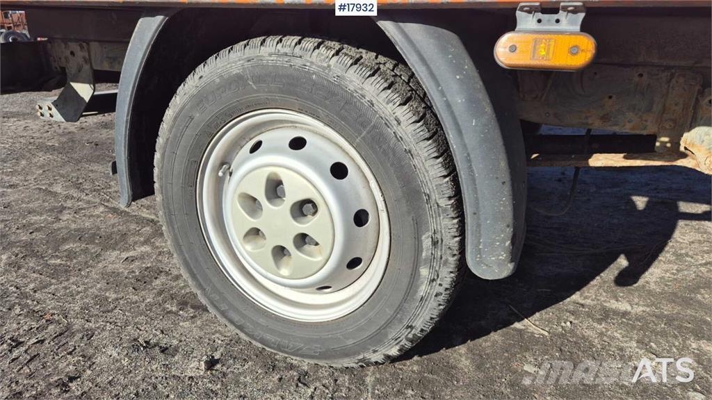 Iveco 35S14D パネルバン