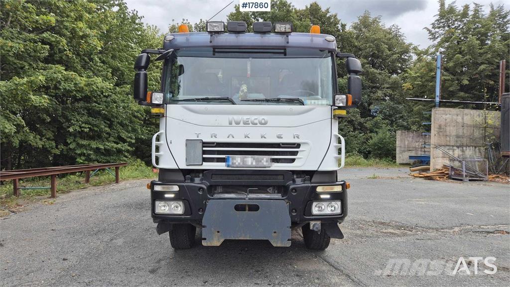 Iveco Trakker 450 ダンプ