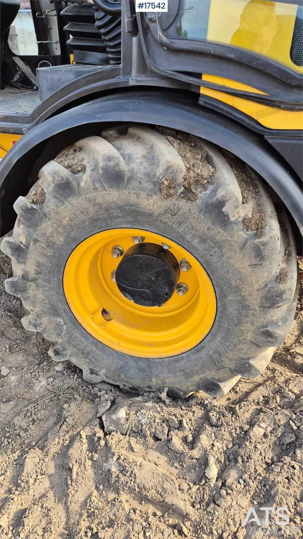JCB 407 T4 ホイールローダー・タイヤショベル