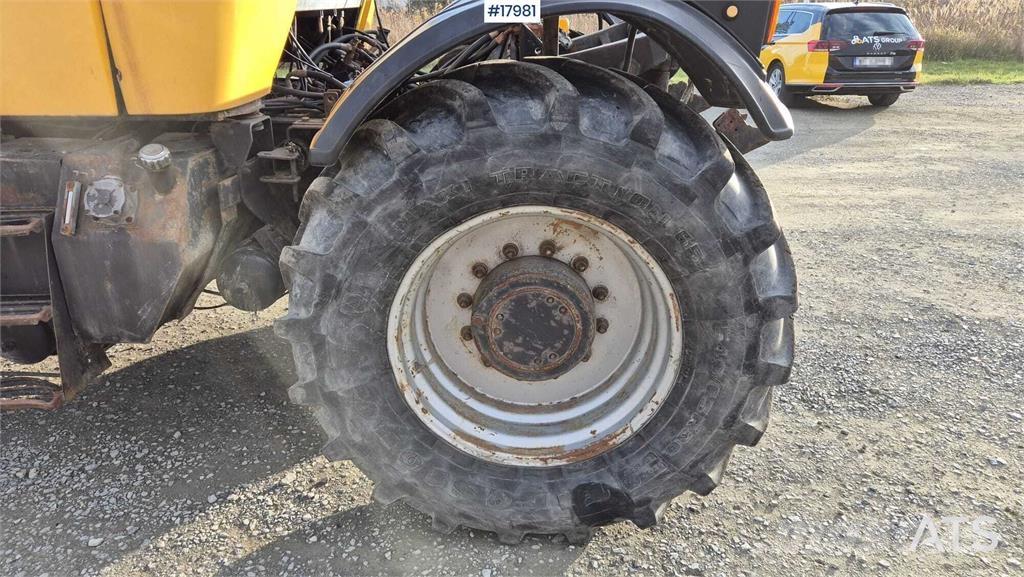 JCB FASTTRACK 3185 トラクター