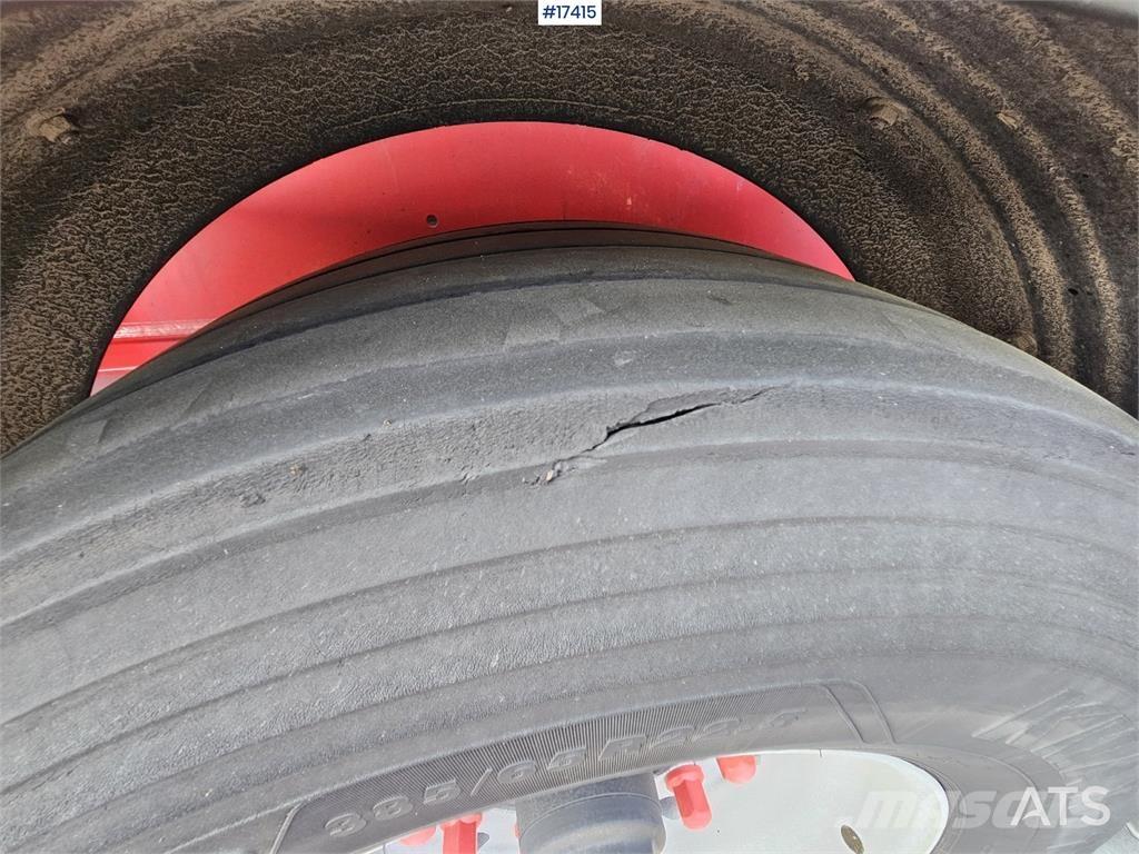 LAG 0-3-TI セミトレーラータンカー