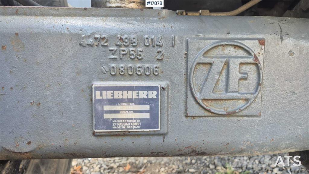 Liebherr A 900C ホイール式油圧ショベル（パワーショベル・ユンボ・バックホー）