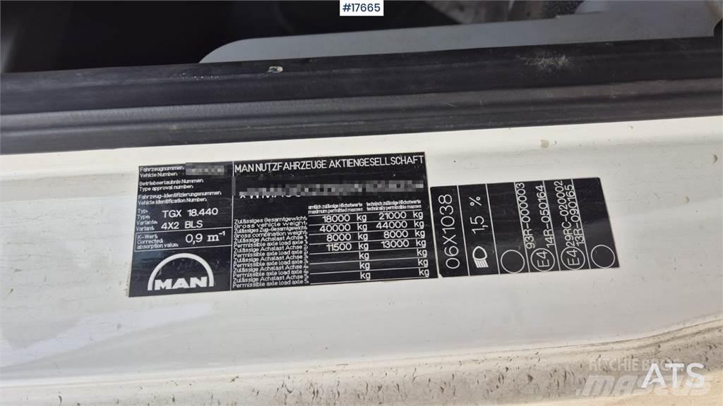 MAN TGA 18.440 中古トラクターヘッド | トレーラーヘッド