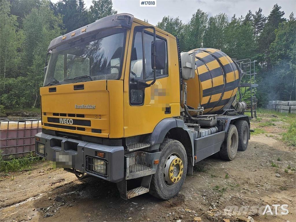 Renault 260 EH ミキサー車