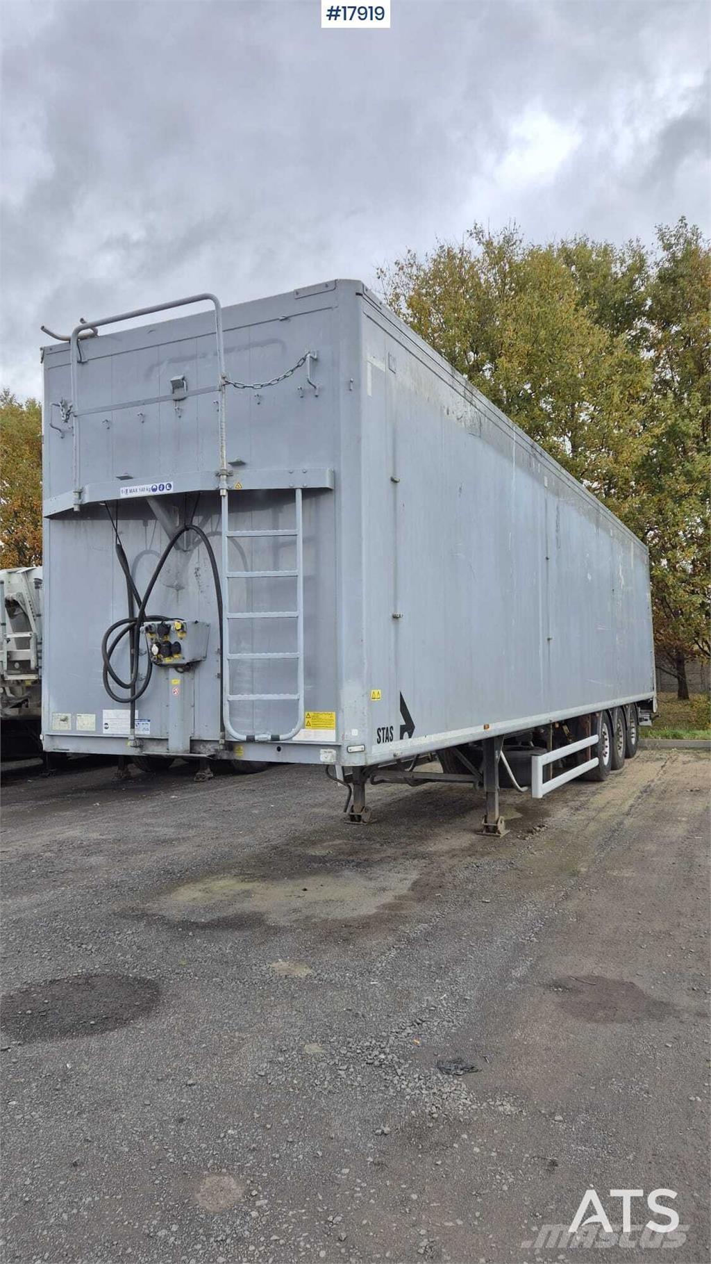 Stas S300ZX ウォーキングフロアー（セミトレーラー）