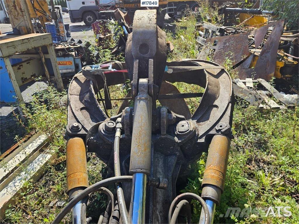Terex 1804 廃棄物／工業産廃処理機