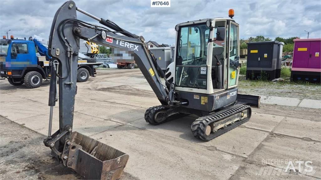 Terex TC 37 ミニ油圧ショベル 7t以下（ミニユンボ・ミニディガー）