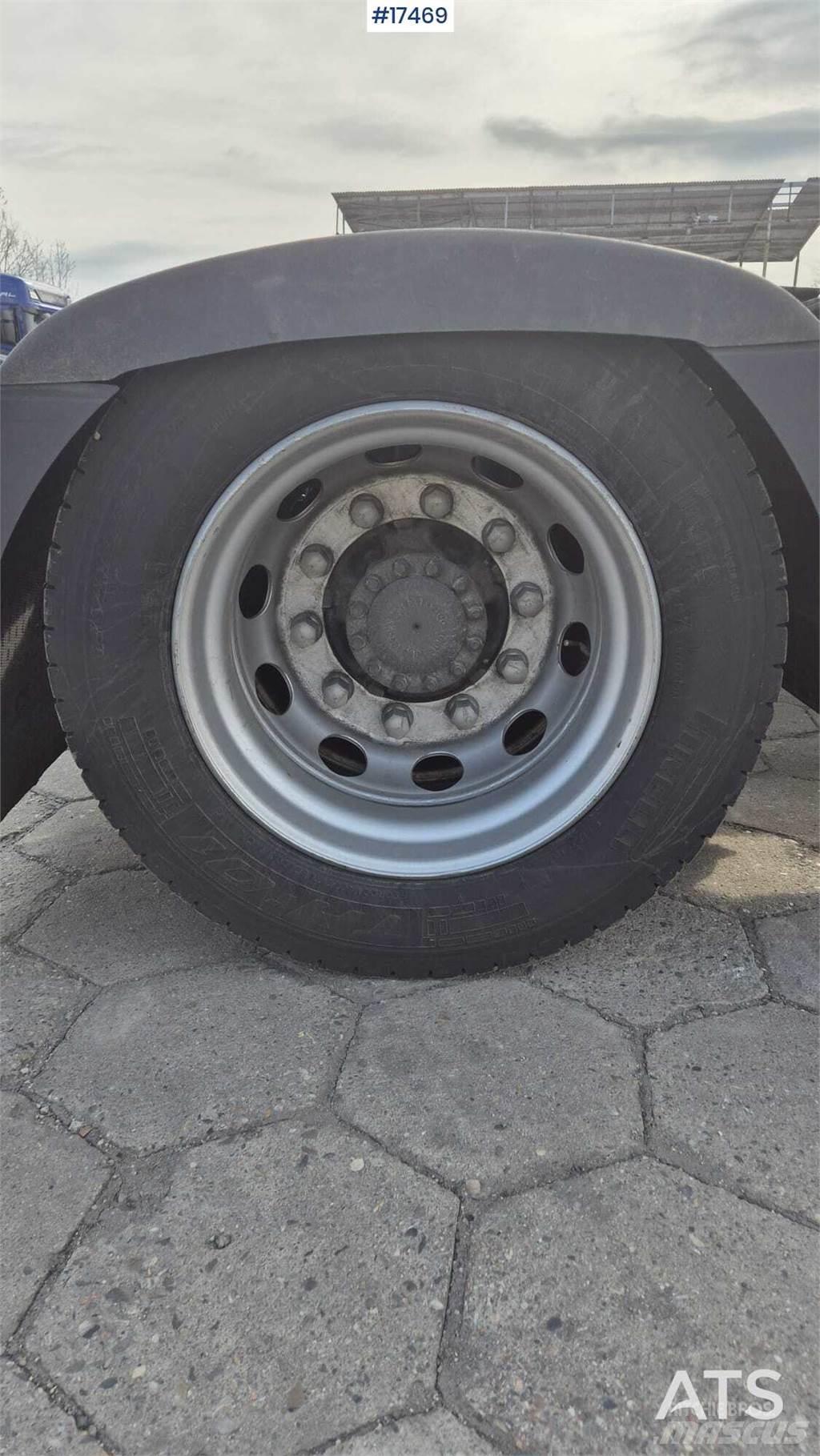 Volvo FH 500 中古トラクターヘッド | トレーラーヘッド