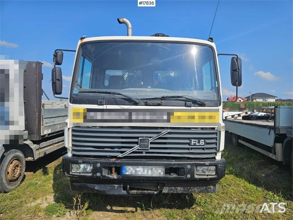 Volvo FL 619 クレーントラック、ユニック車