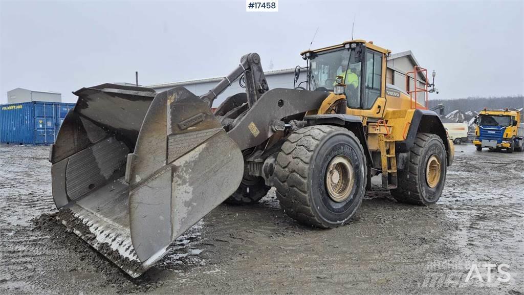 Volvo L220H ホイールローダー・タイヤショベル