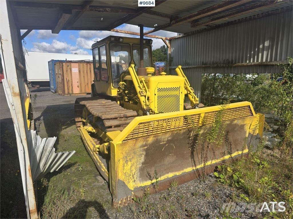 CAT D4D LGP ブルドーザー