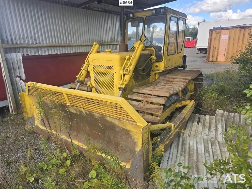 CAT D4D LGP ブルドーザー
