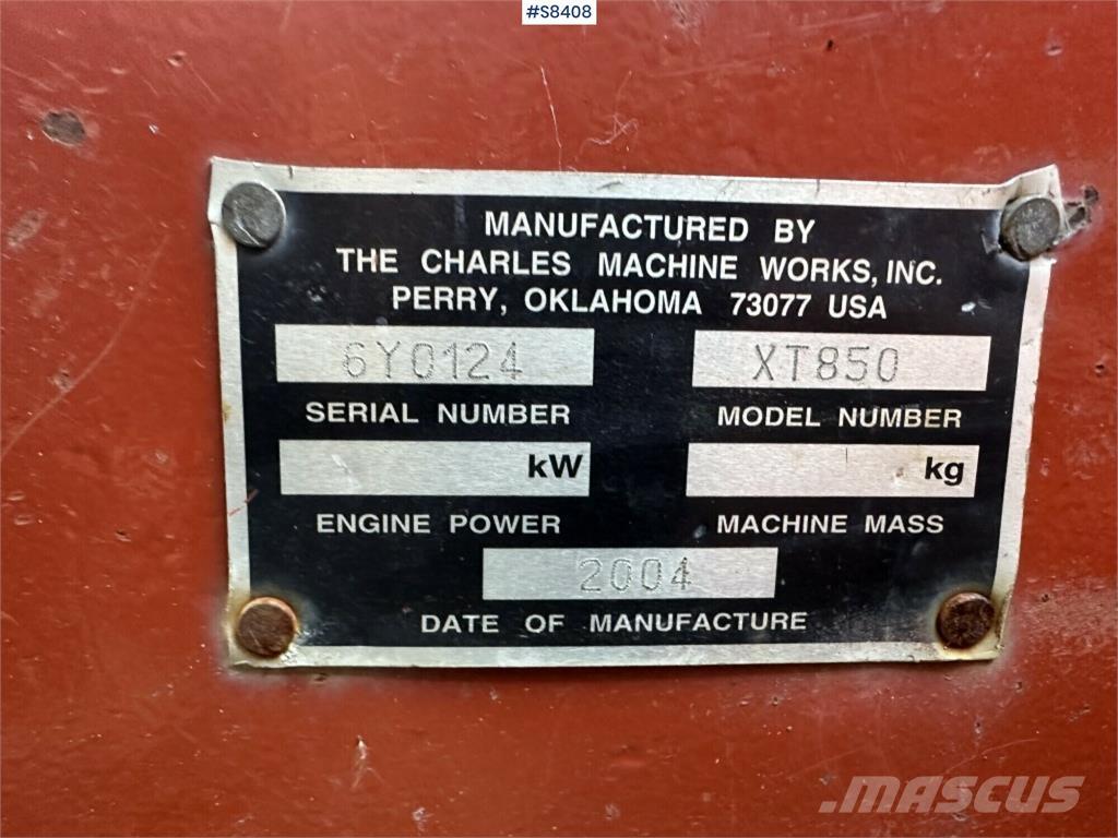 Ditch Witch XT850 スキッドステアローダー