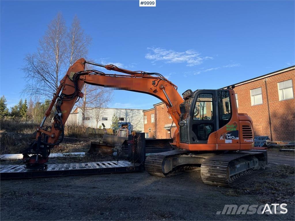 Doosan DX140LCR-3 大型油圧ショベル12t以上（パワーショベル・ユンボ）
