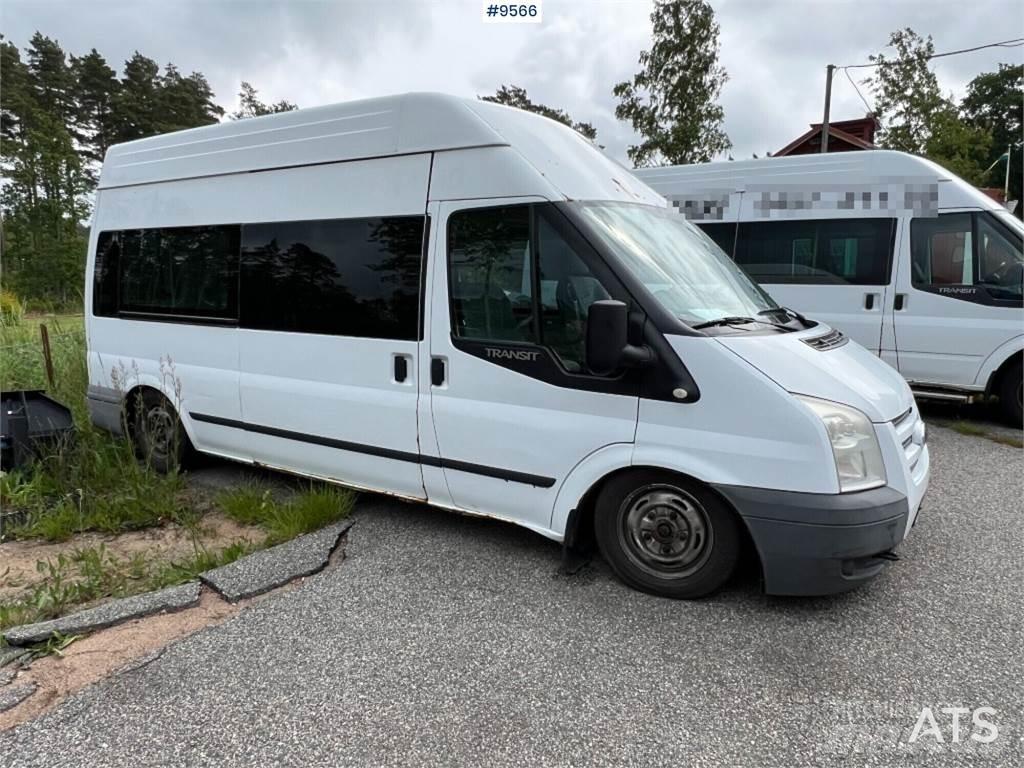 Ford Transit マイクロバス