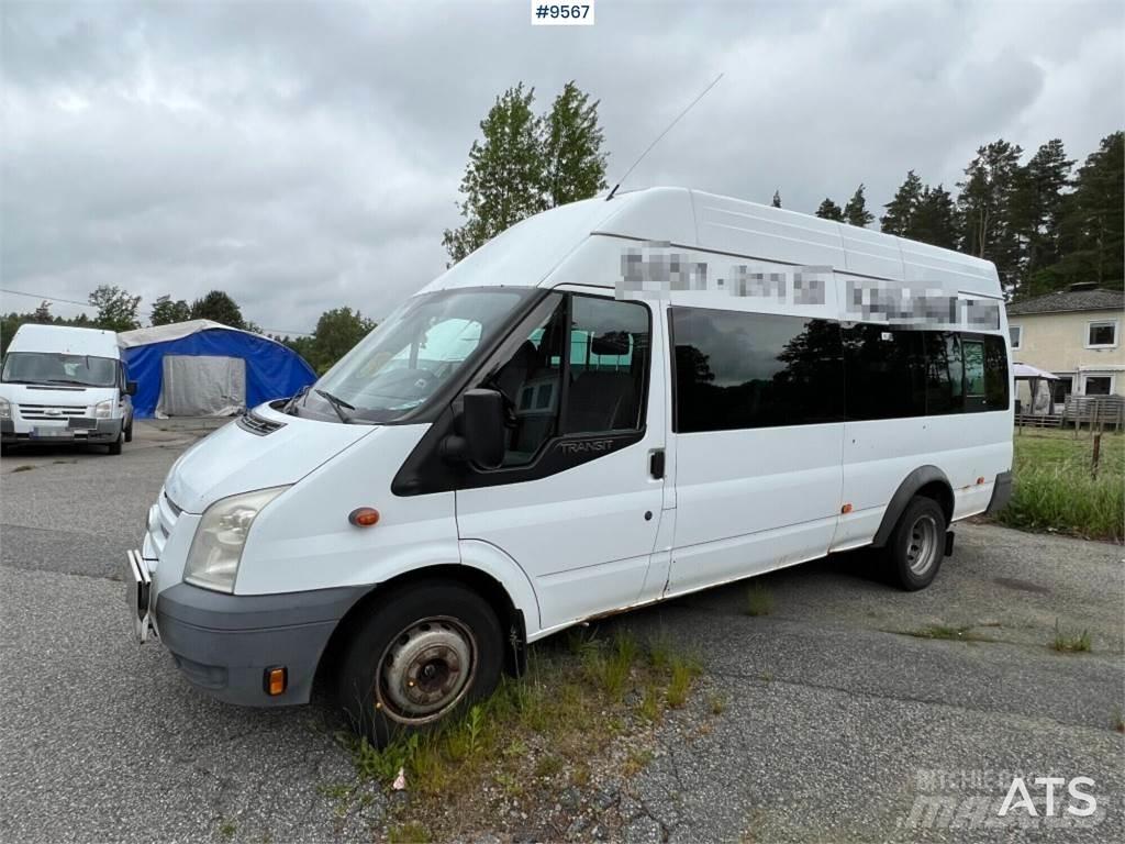 Ford Transit マイクロバス