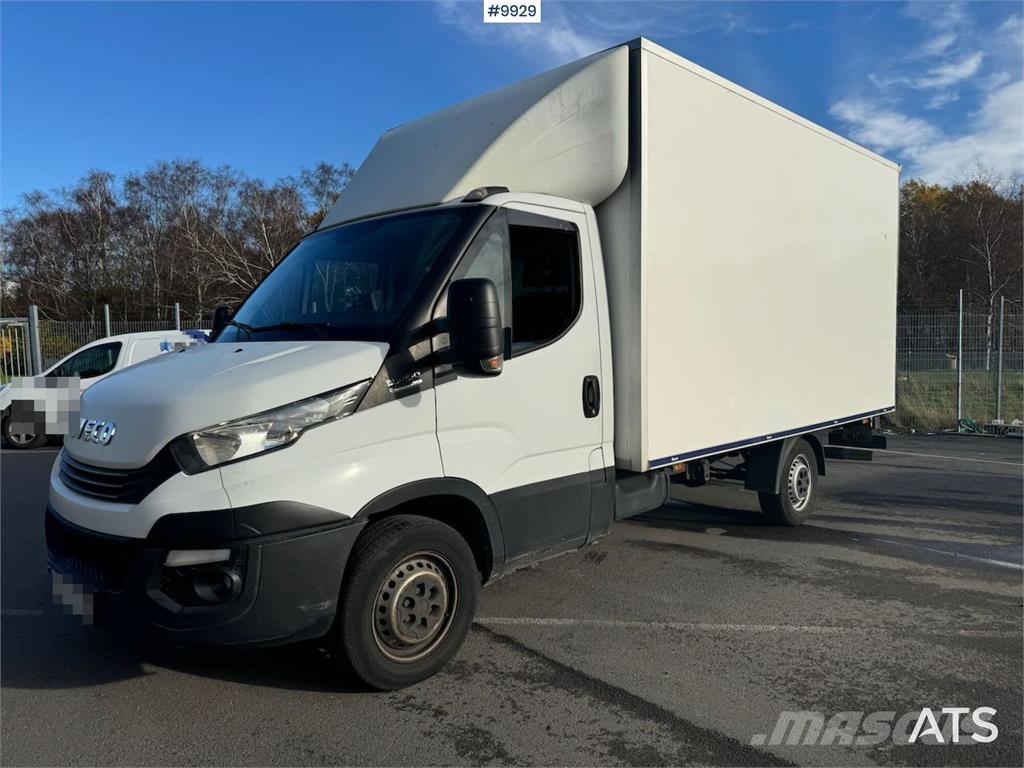 Iveco Daily パネルバン