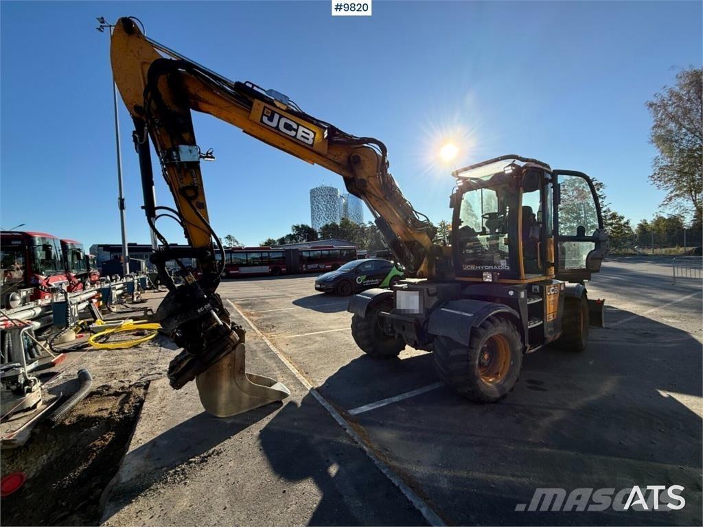 JCB Hydradig 110W ホイール式油圧ショベル（パワーショベル・ユンボ・バックホー）