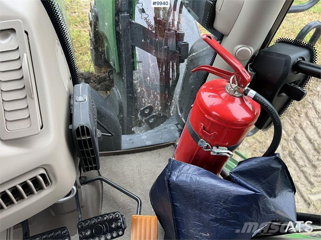 John Deere 6155 R トラクター