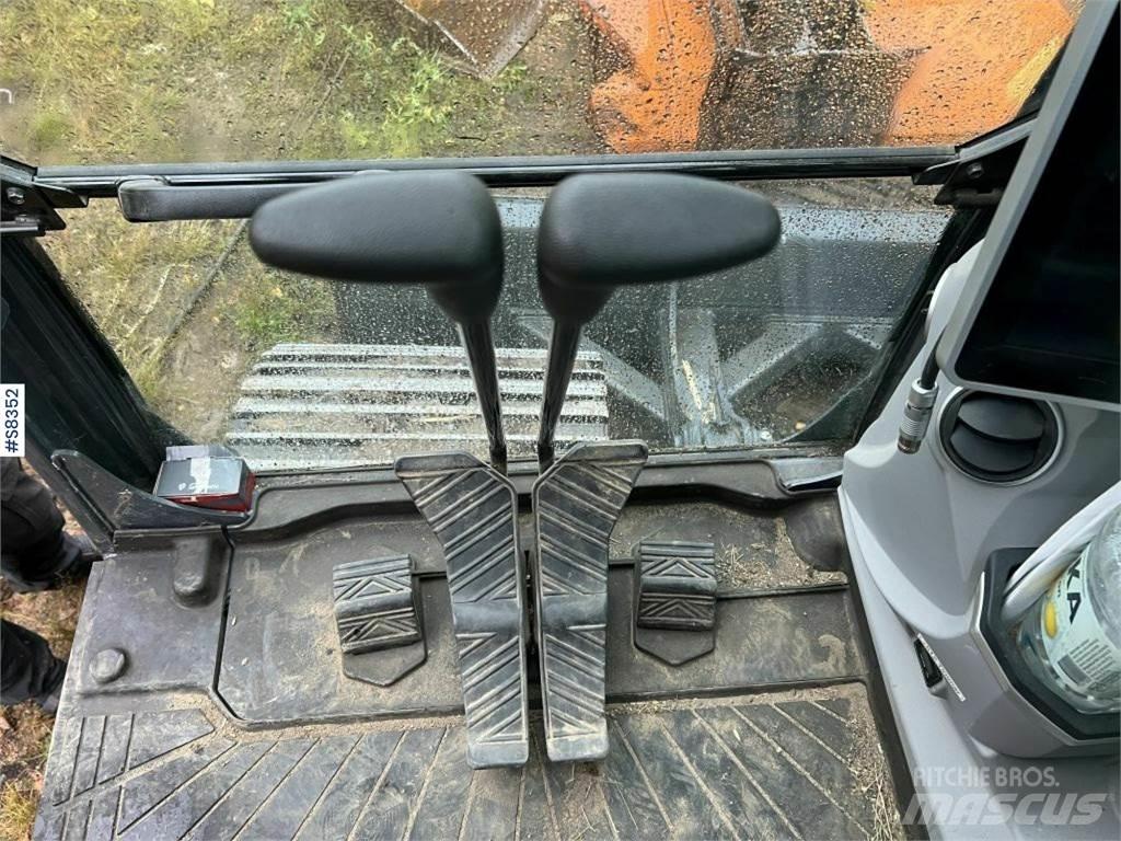 Kobelco SK140 SRLC-7 大型油圧ショベル12t以上（パワーショベル・ユンボ）