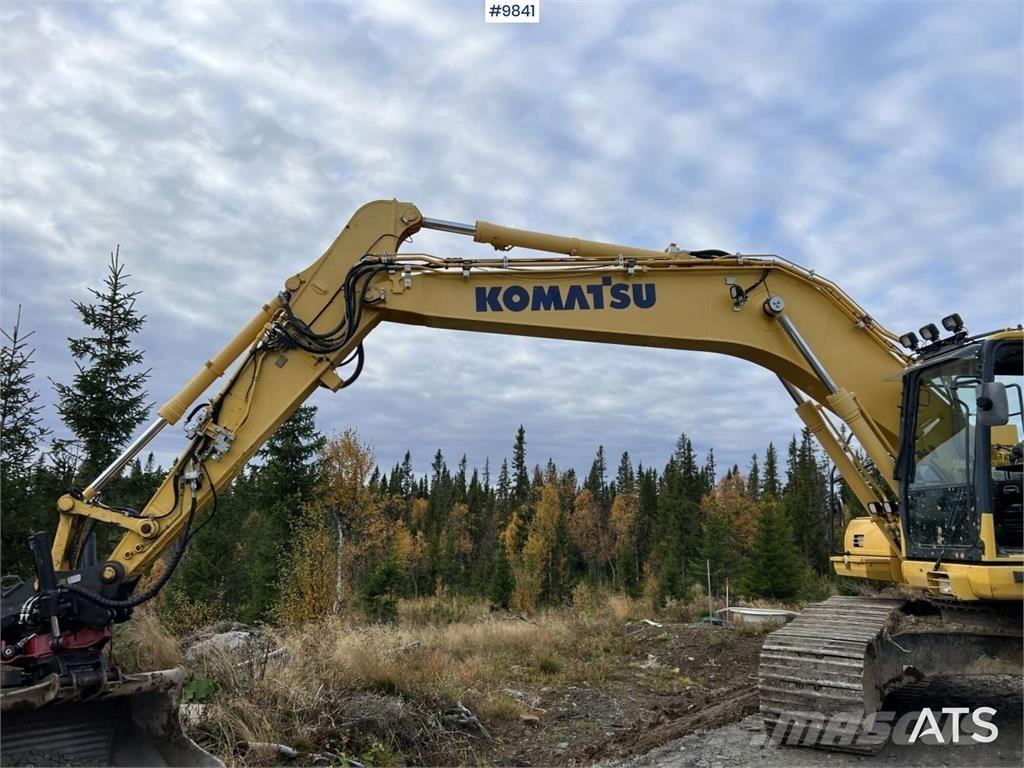 Komatsu HB 215 LC-2 大型油圧ショベル12t以上（パワーショベル・ユンボ）