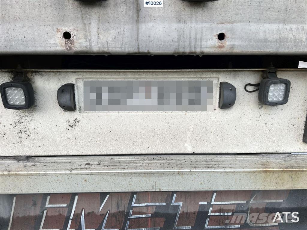 Limetec VPU 438 ボックスボディートレーラー