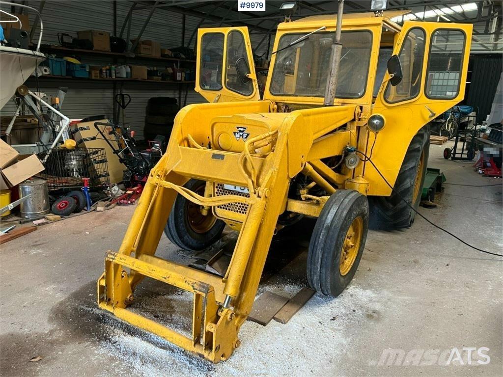 Massey Ferguson 203 トラクター