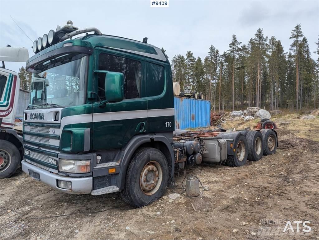 Scania P124 キャブ付きシャーシ
