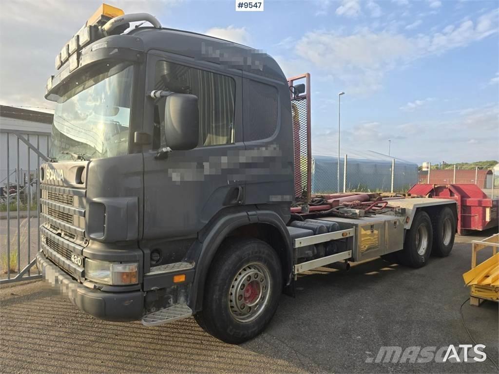Scania P124 アームロール
