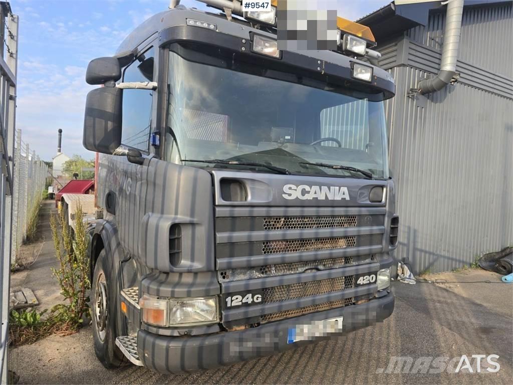 Scania P124 アームロール